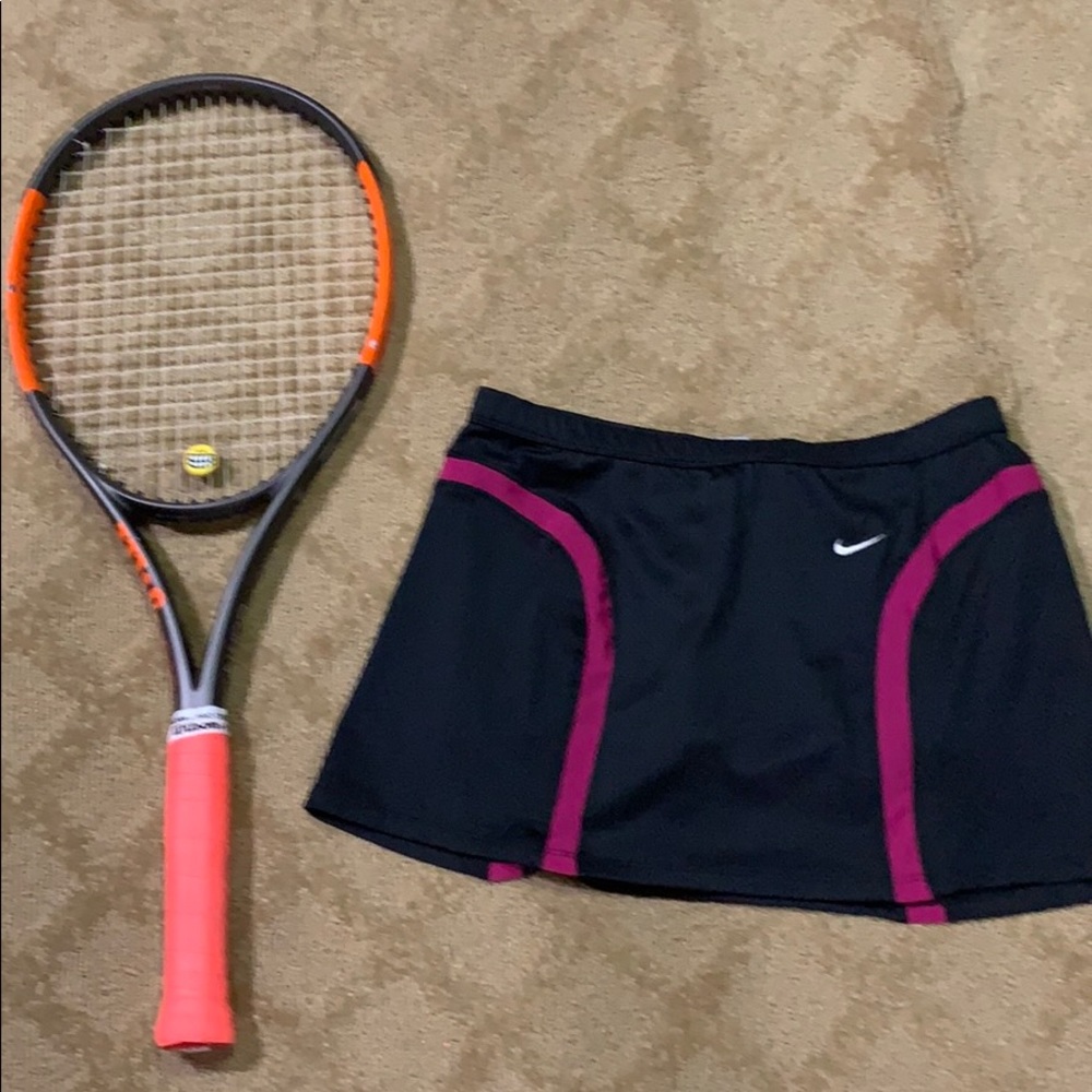 Nike women’s tennis skirt